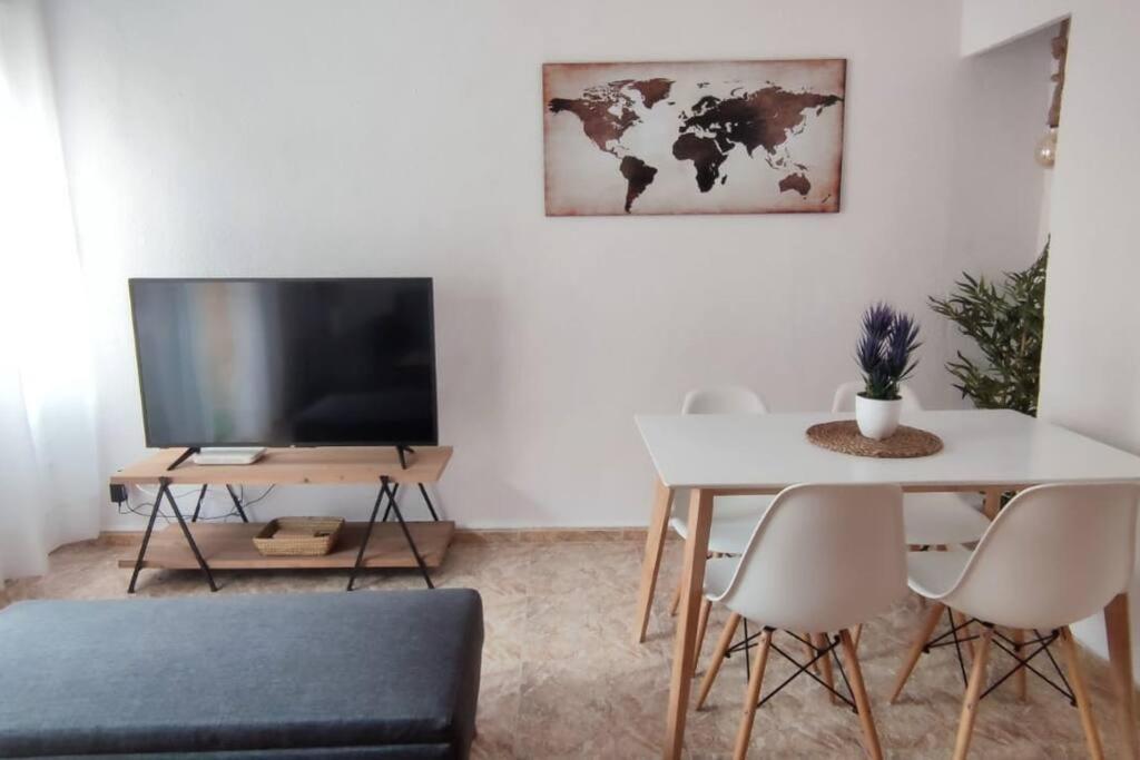 Apartamento En El Centro De Elche Con Terraza La Alborada エクステリア 写真